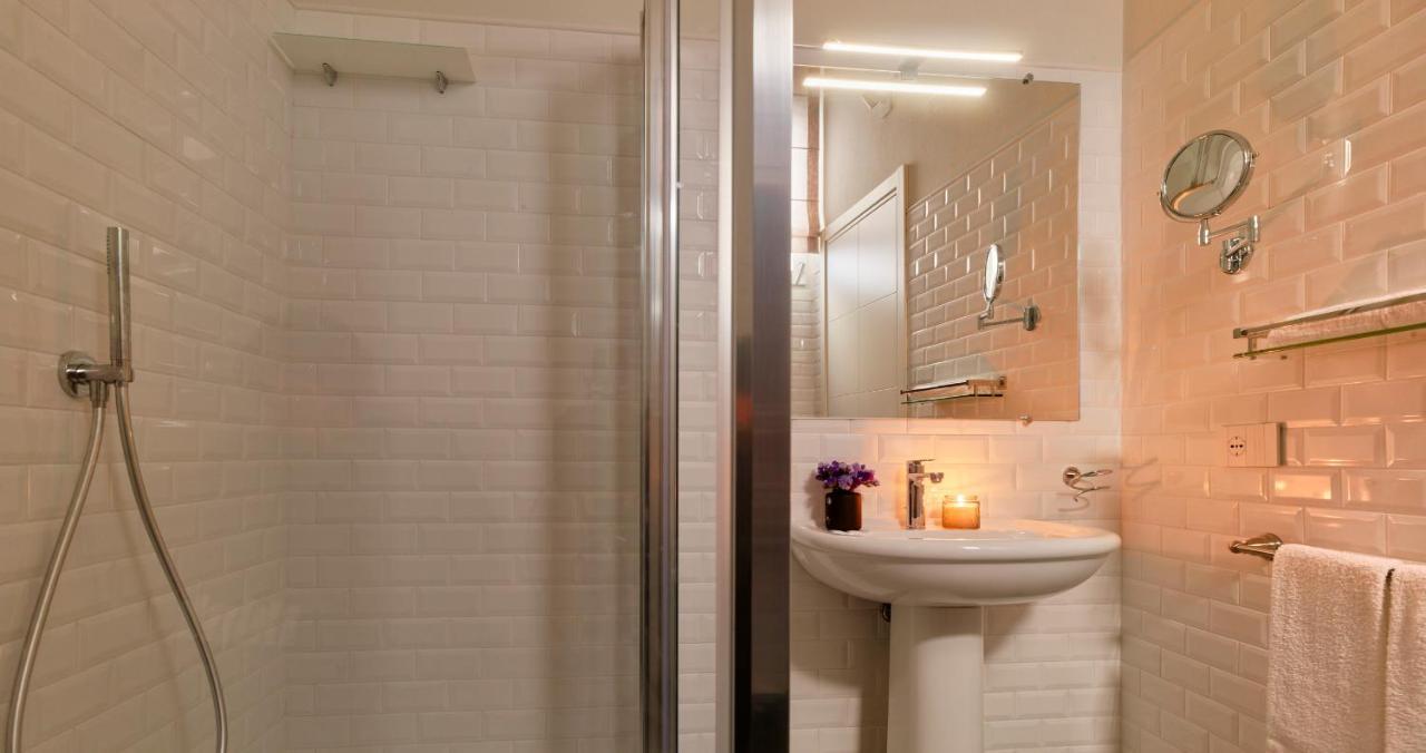Apartament Right House - Indipendent In Characteristic Marina District Cagliari Zewnętrze zdjęcie