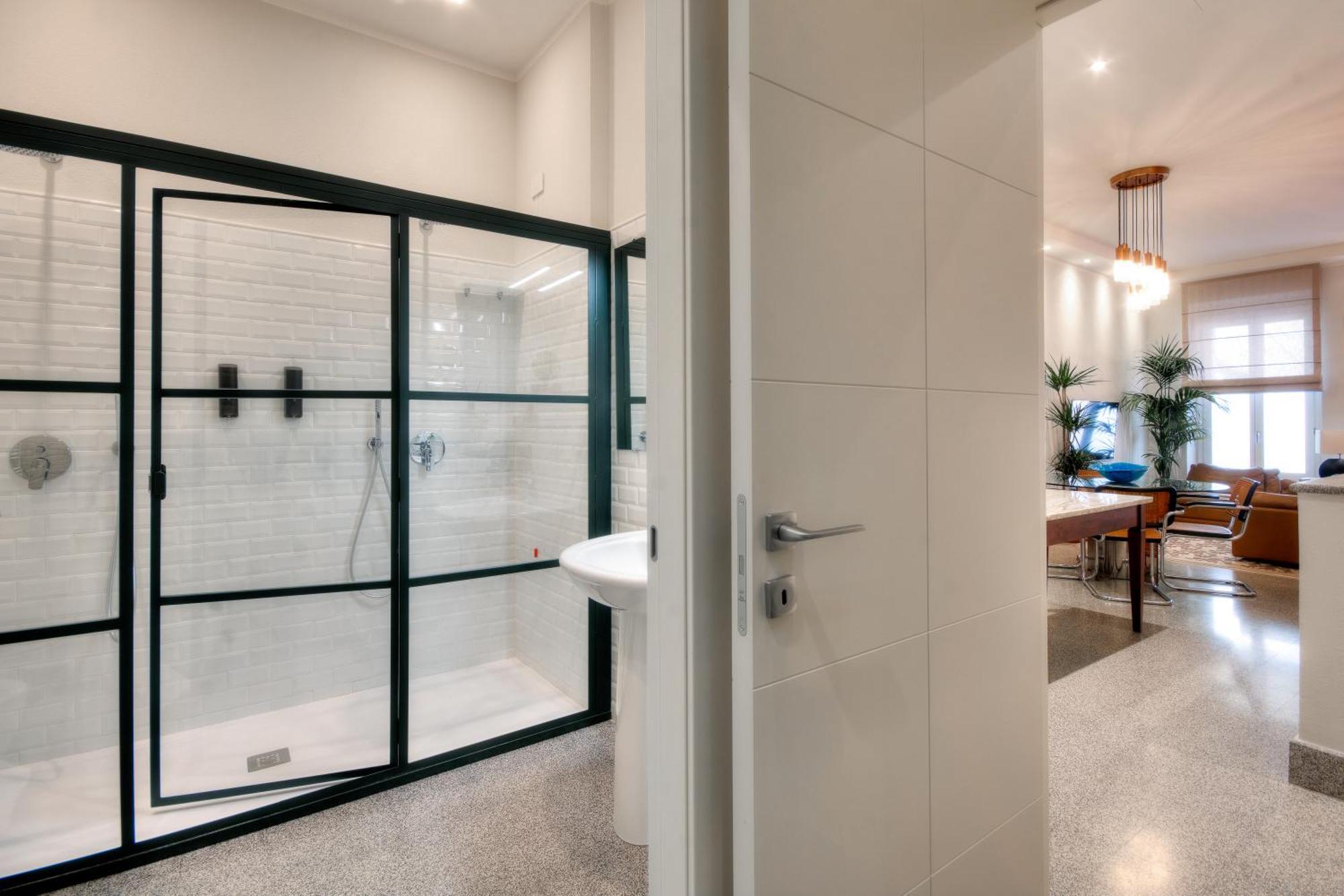 Apartament Right House - Indipendent In Characteristic Marina District Cagliari Zewnętrze zdjęcie